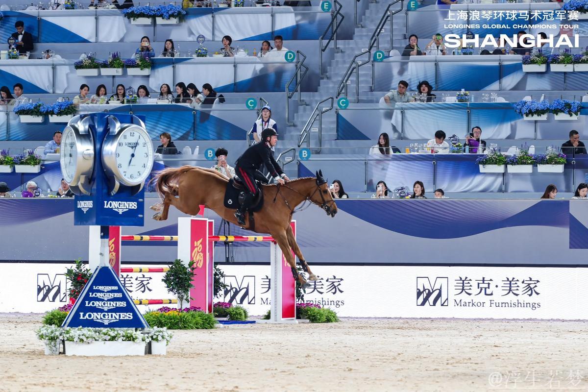 2025上海浪琴环球马术冠军赛精彩上演